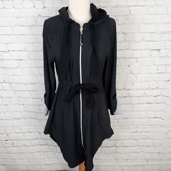 Lululemon Vitality Jacket - Picture 2 of 9